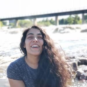 Meet your Posher, Elena